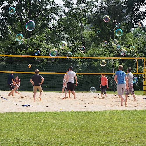 Beachvolleyball bei jambit