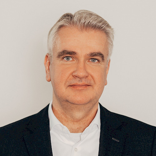 Michael Römer, Head of Banking & Insurance, jambit GmbH