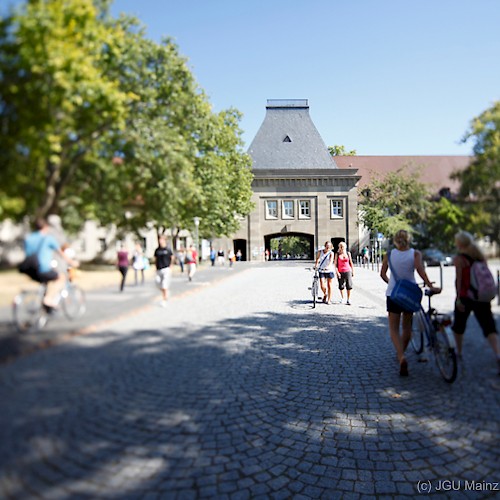 Johannes Gutenberg Universität Mainz